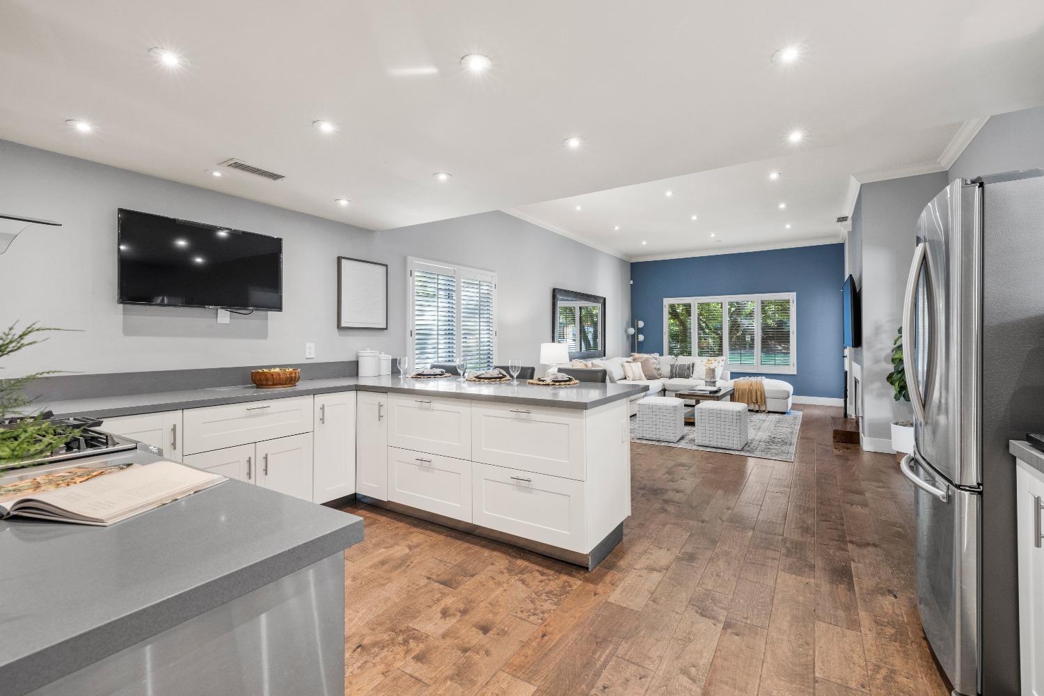 11853 Prospect Hill Drive