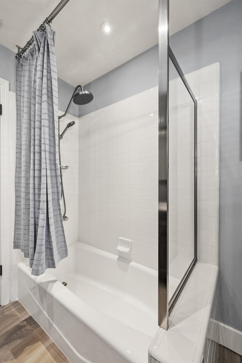 11853 Prospect Hill Drive