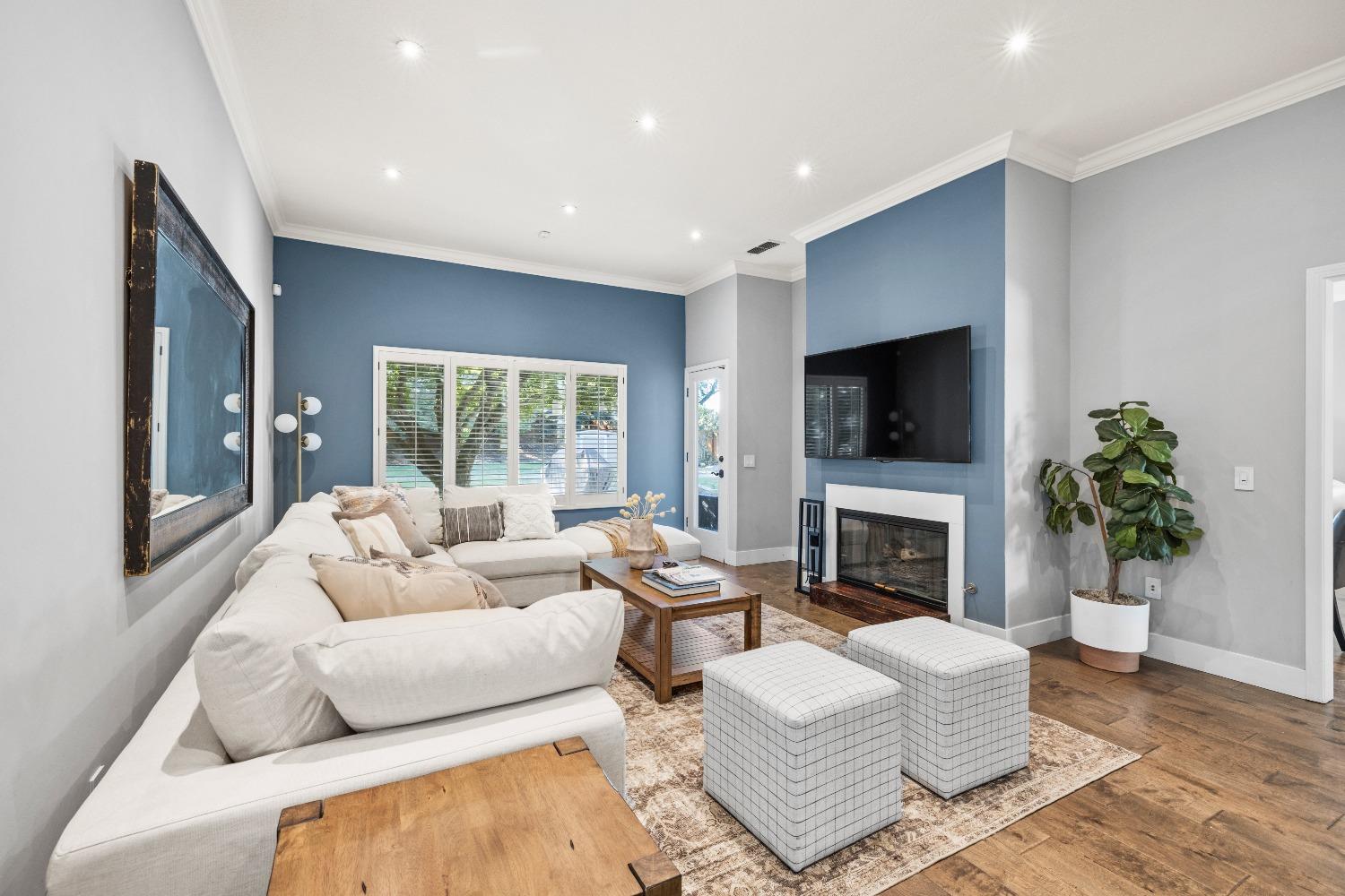 11853 Prospect Hill Drive