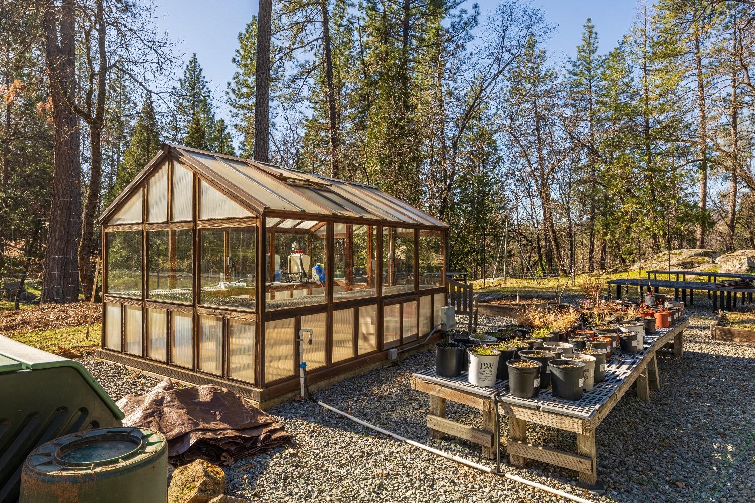 2689 Ivy Knoll Drive