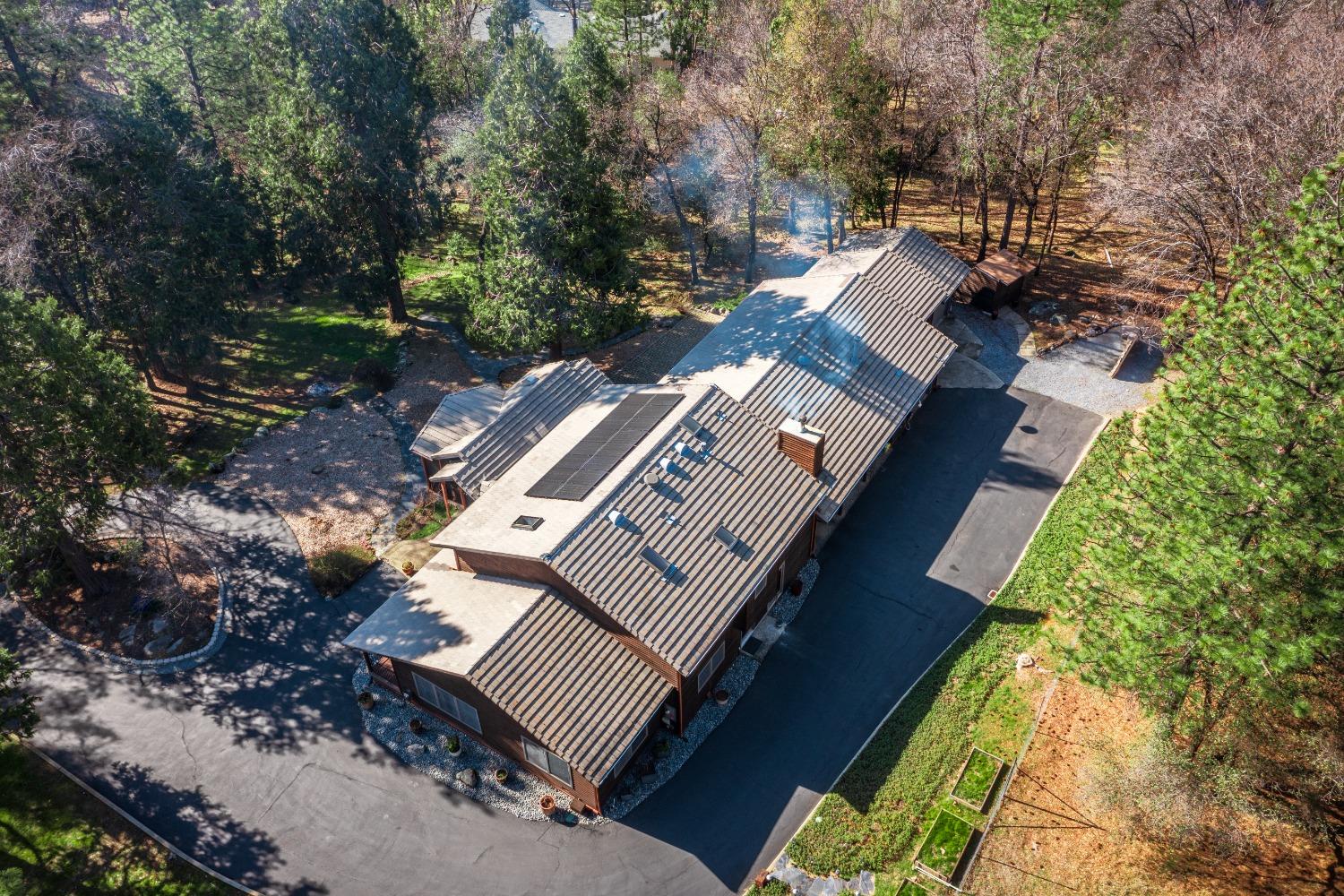 2689 Ivy Knoll Drive