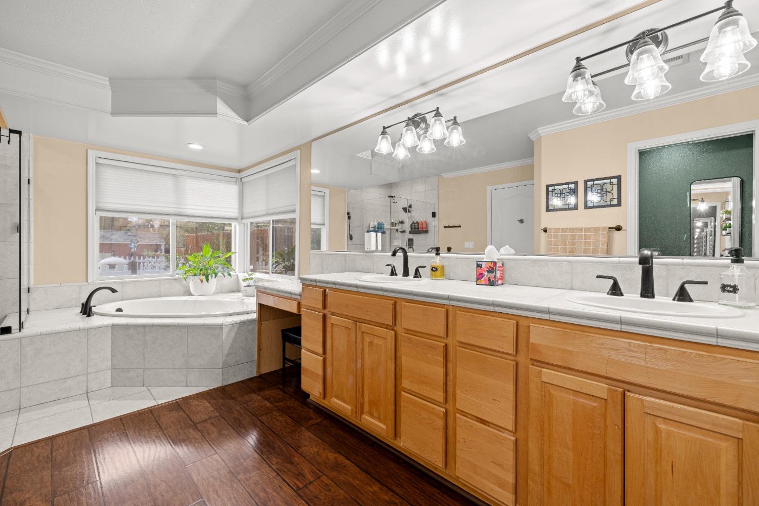 1044 Diamante Robles Court