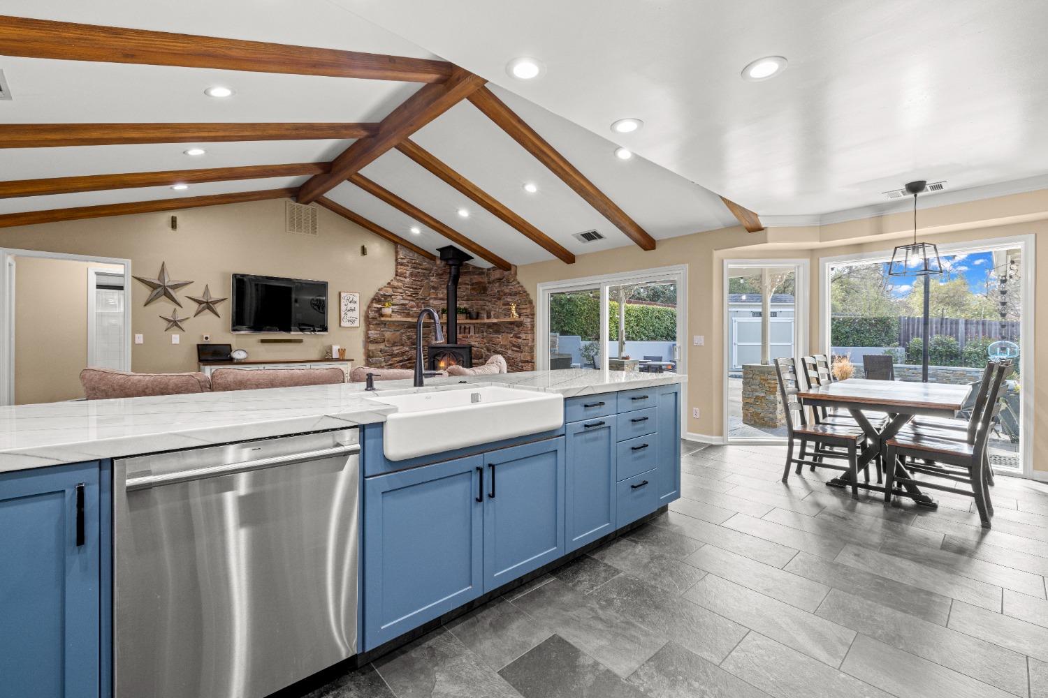 1044 Diamante Robles Court