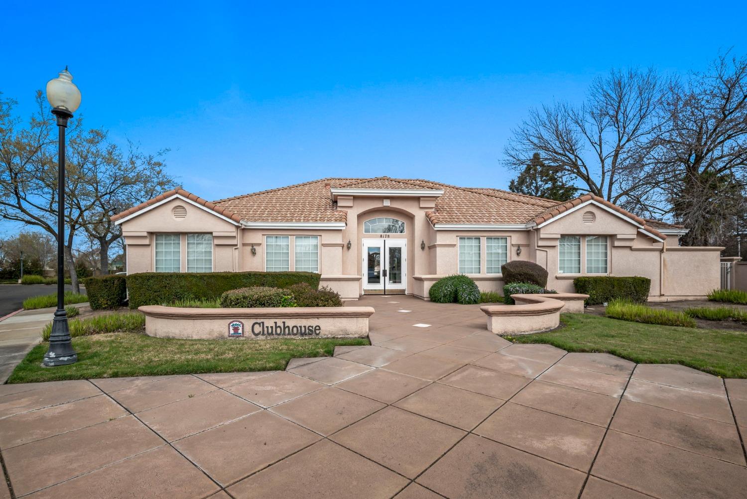 52 Bonaventure Court