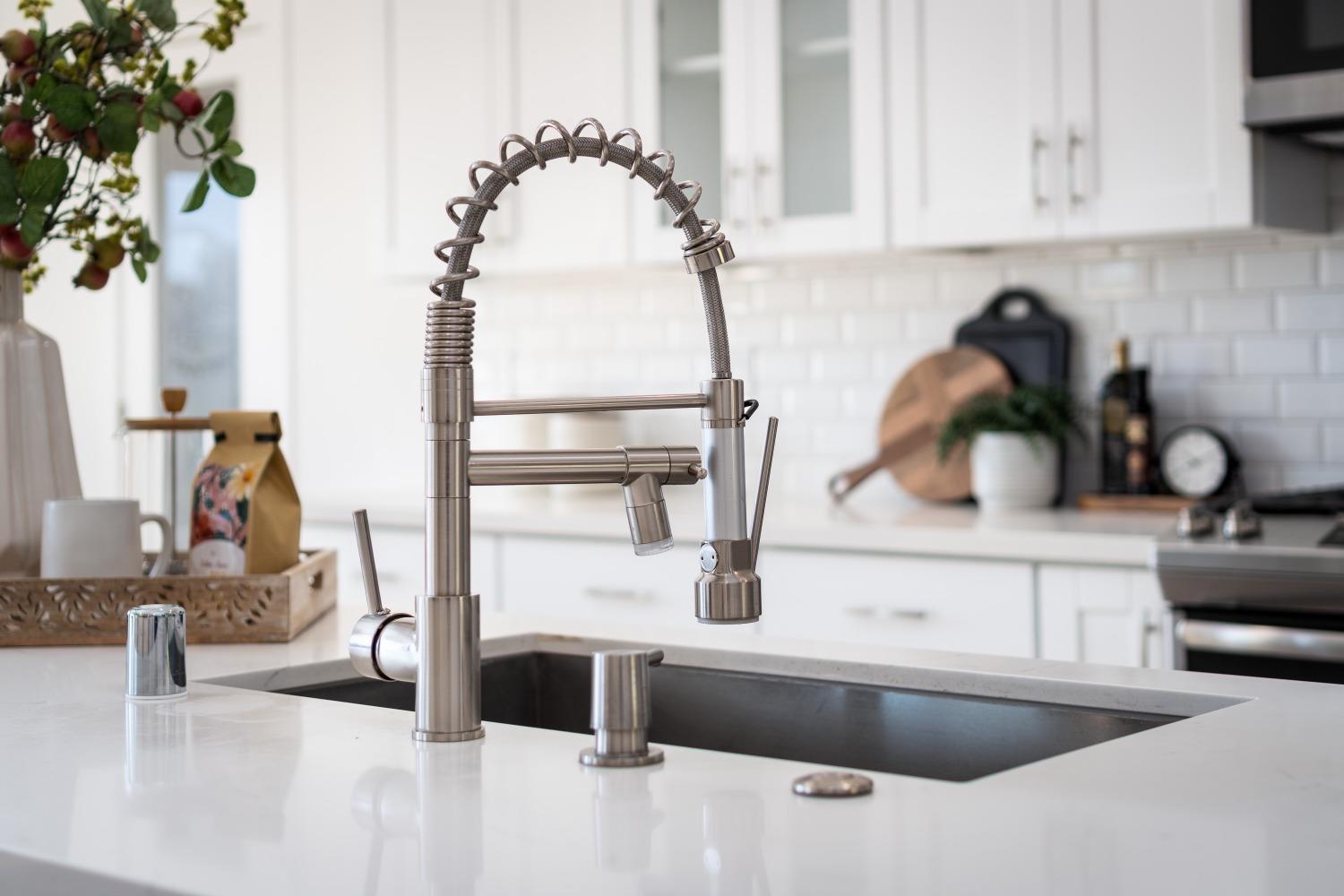 3262 Country Club Drive