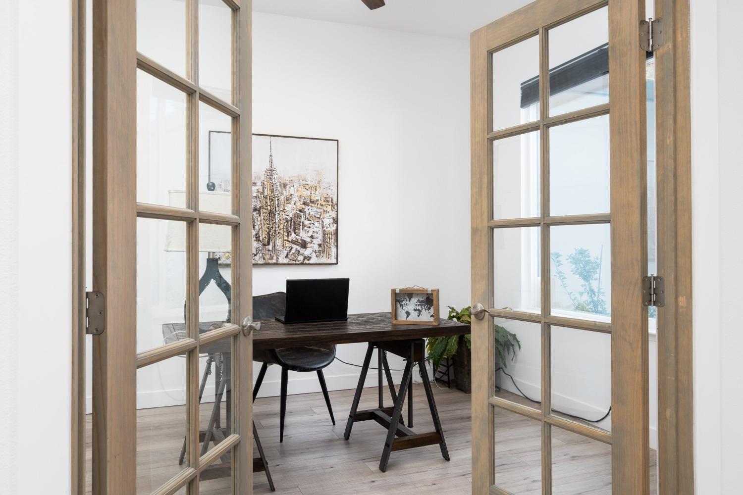 3262 Country Club Drive