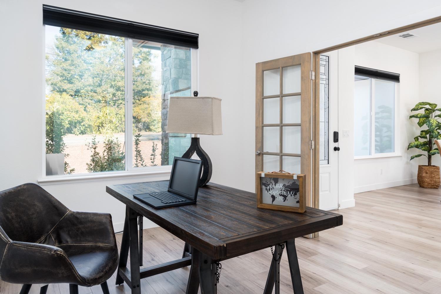 3262 Country Club Drive