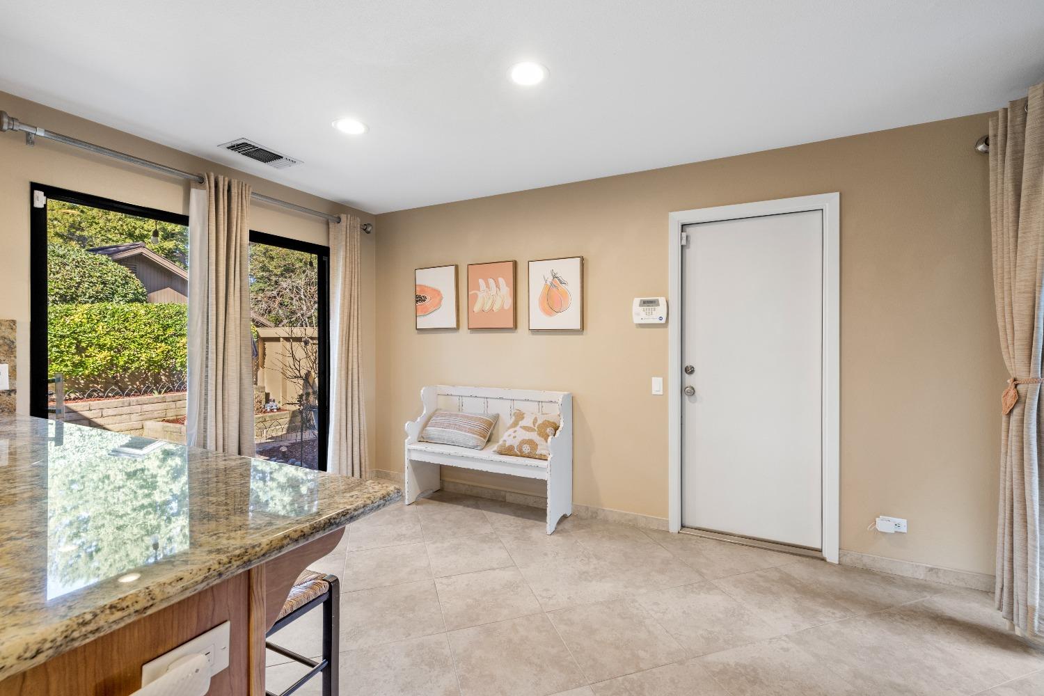 11375 Gold Country Boulevard