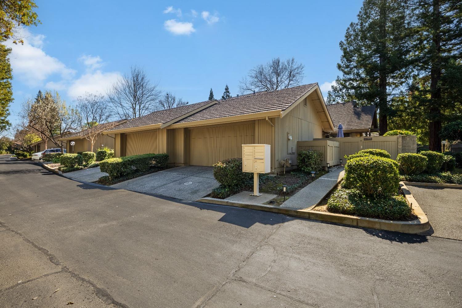 11375 Gold Country Boulevard