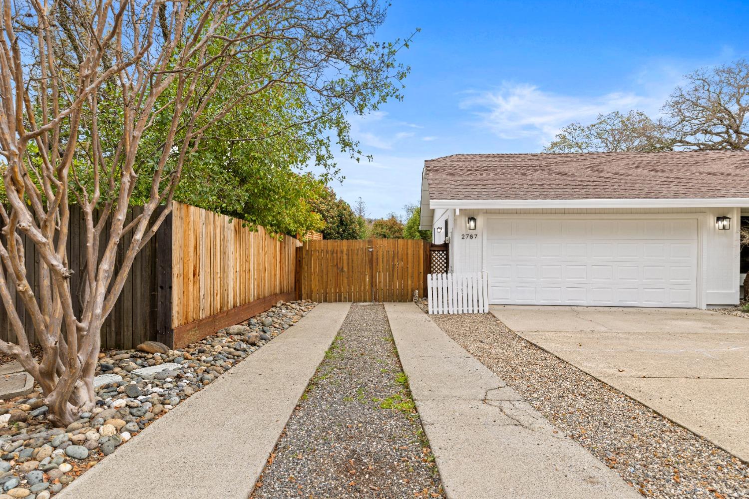 2787 Tam O Shanter Drive