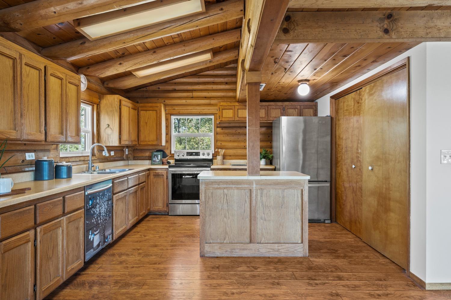 2203 Alpine View Drive