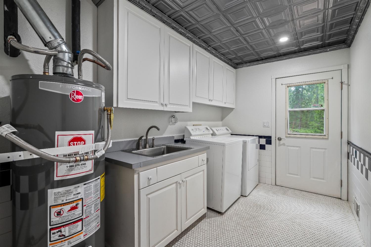 7481 Slug Gulch Road