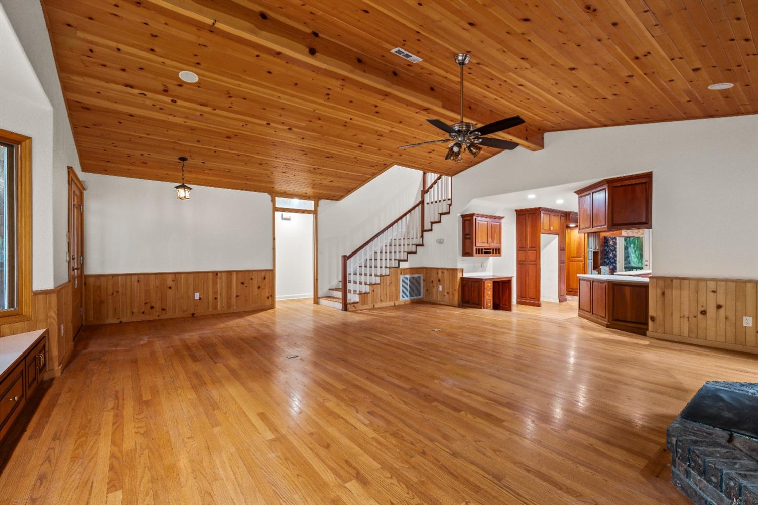 7481 Slug Gulch Road