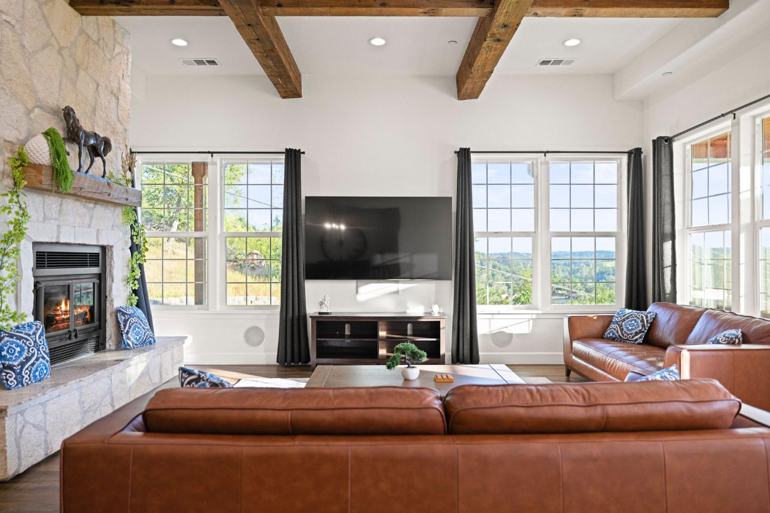 1761 Springvale Road