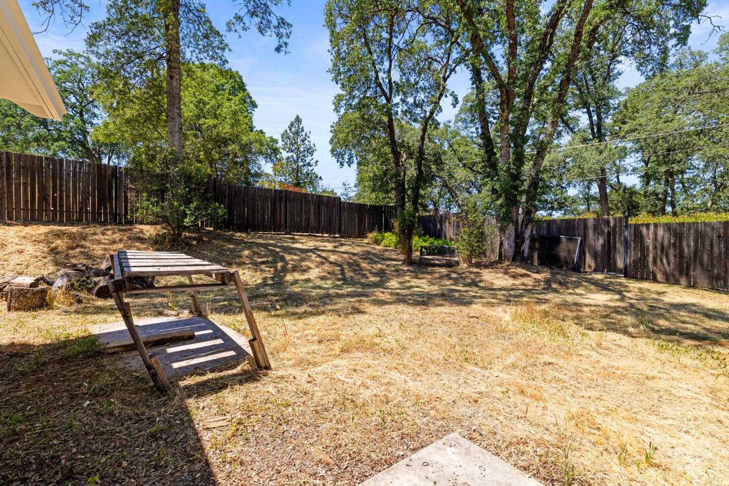 4390 Panorama Drive