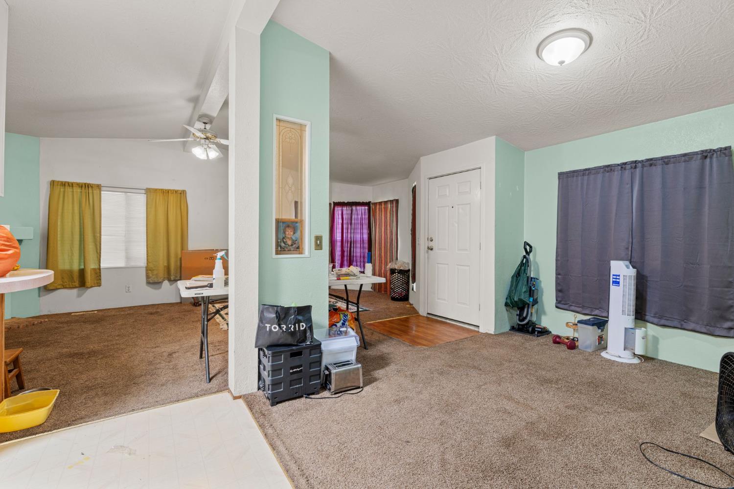 1130 White Rock Road 106