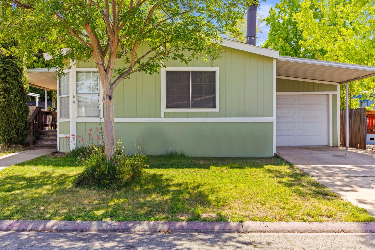 1130 White Rock Road 106