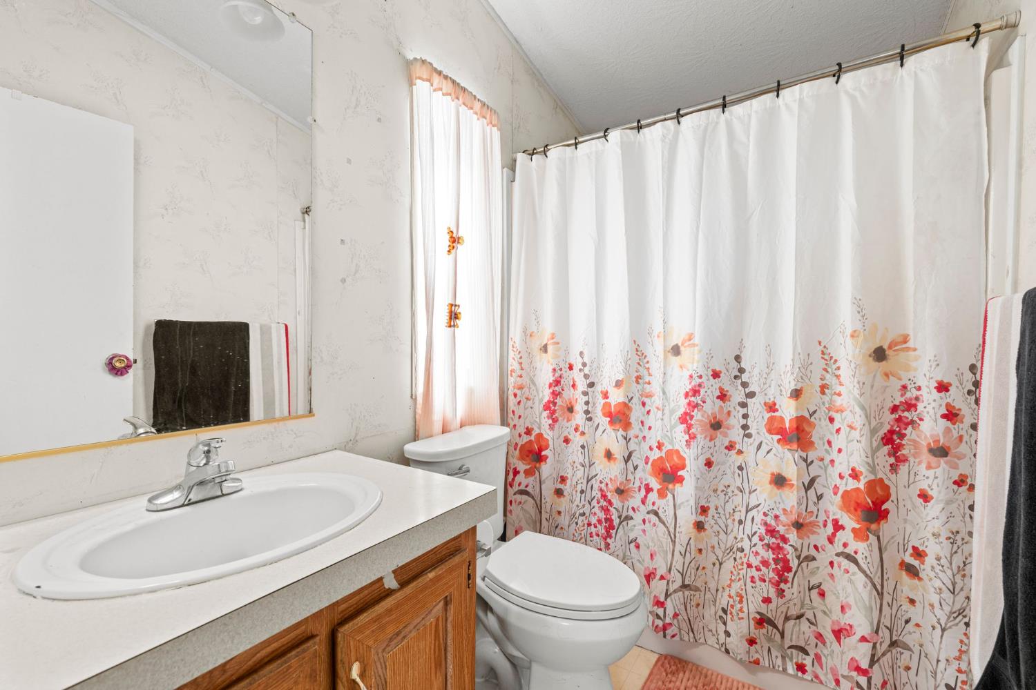 1130 White Rock Road 106