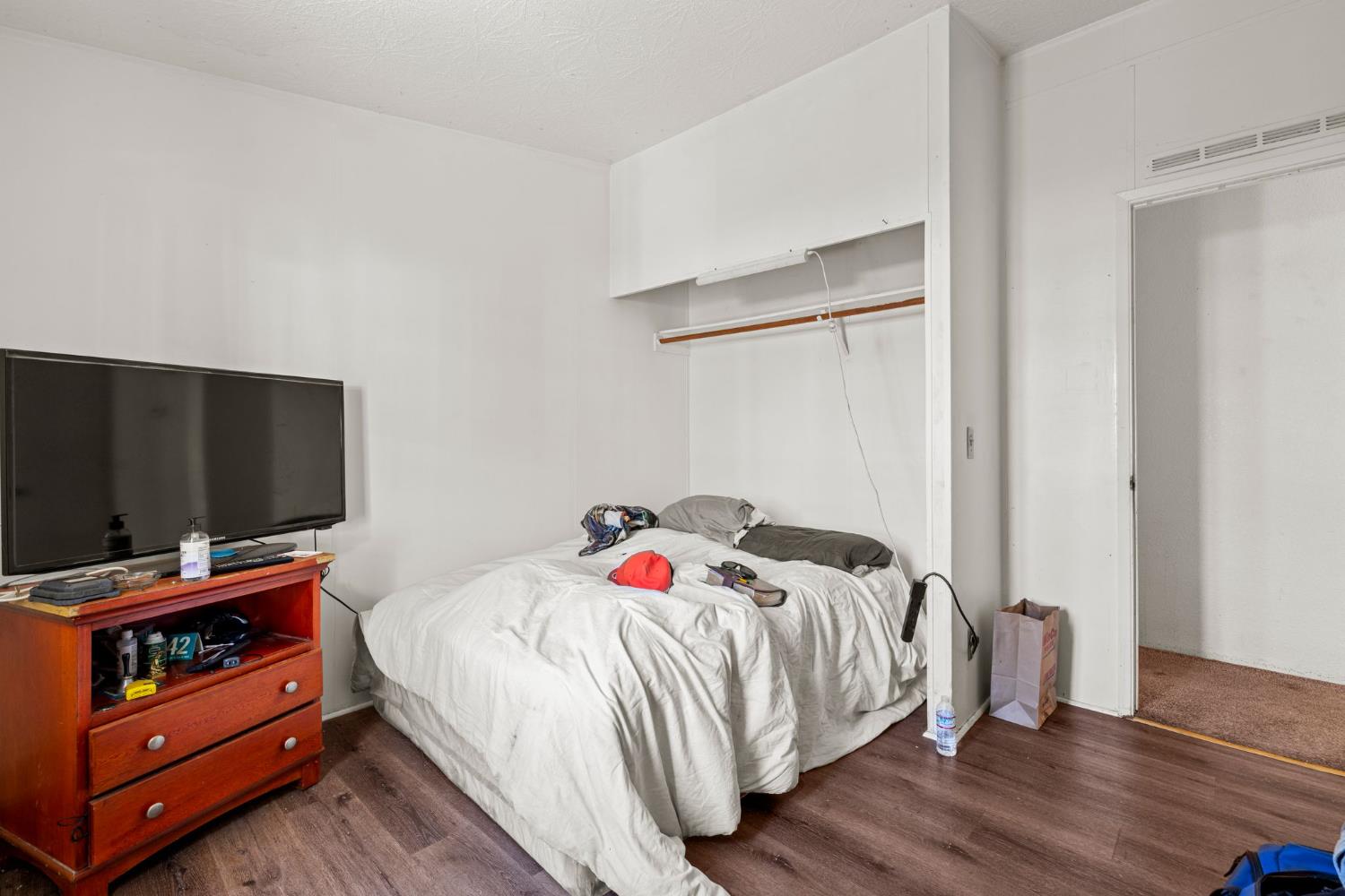 1130 White Rock Road 106