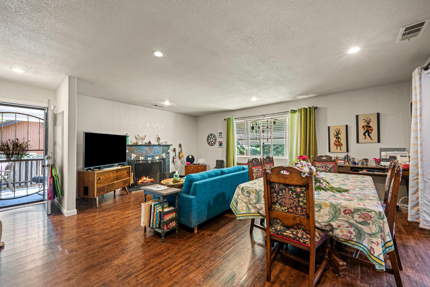 4908 Gastman Way