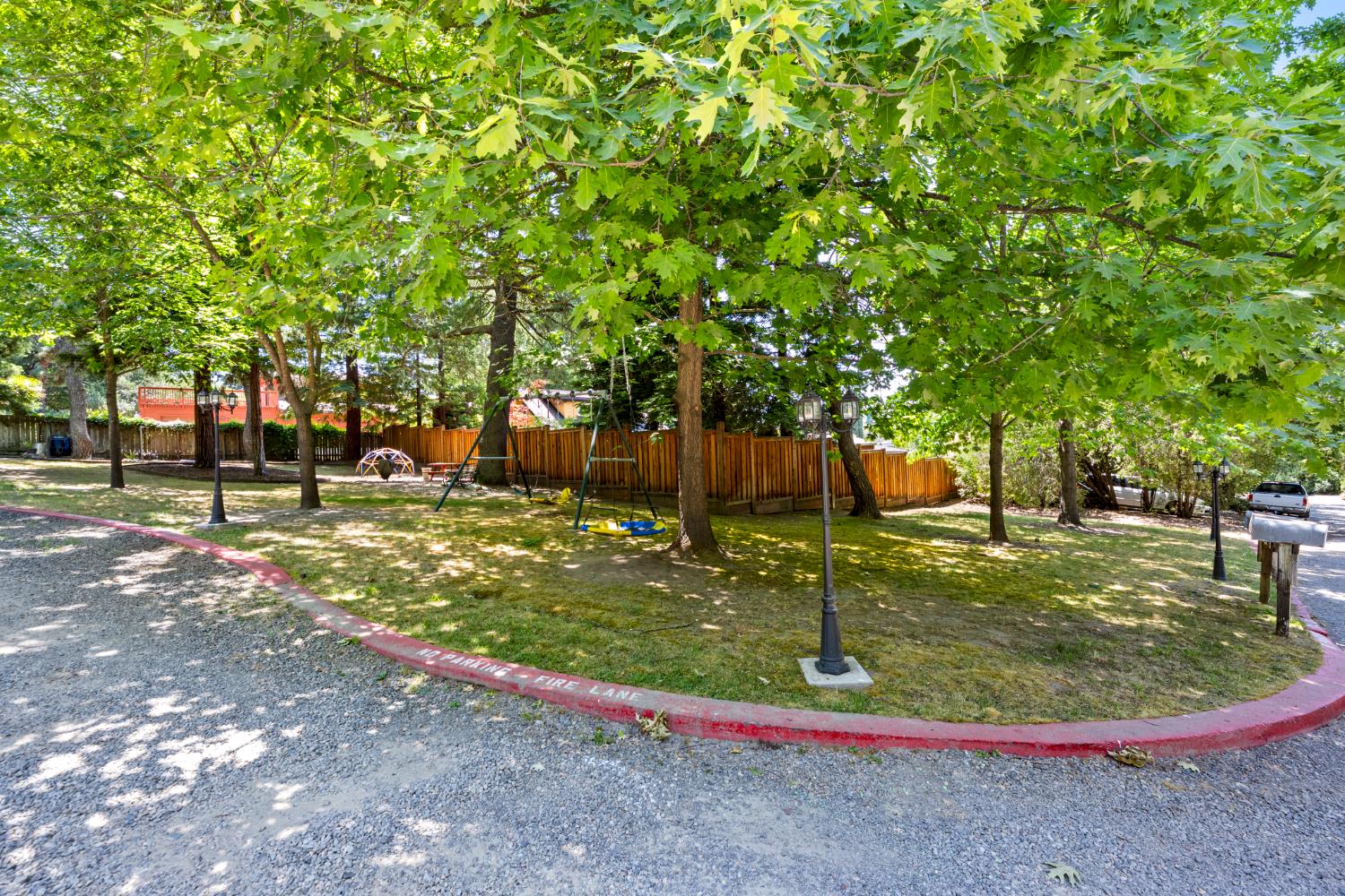 4908 Gastman Way