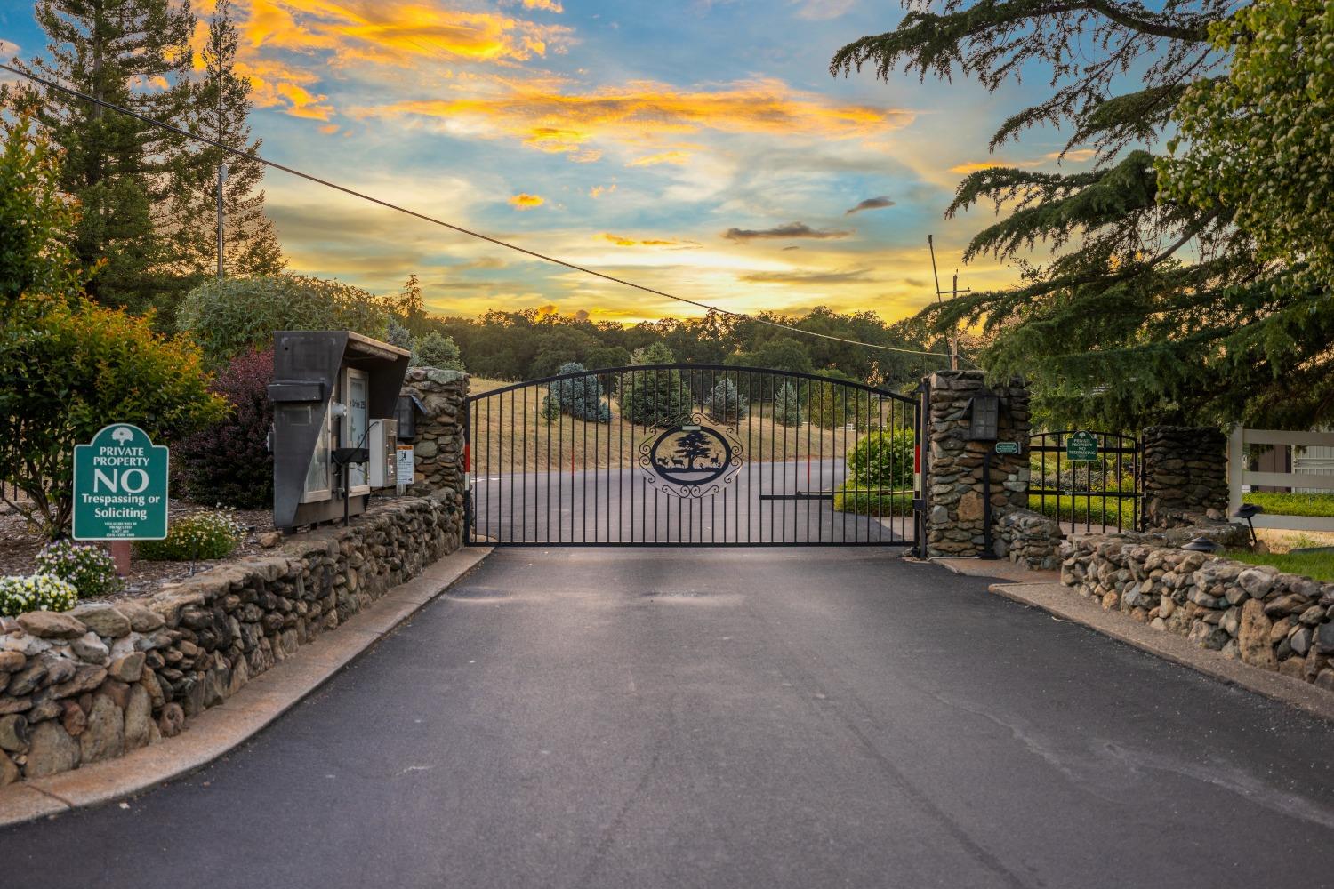 3620 Castlerock Road