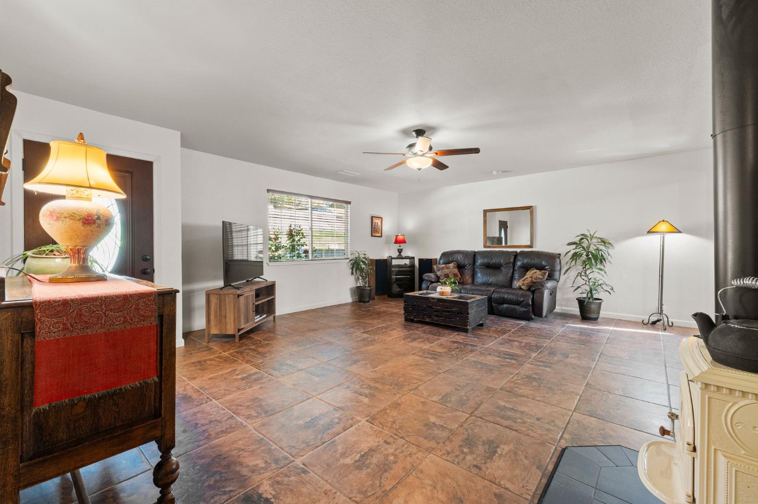 6301 Crystal Boulevard