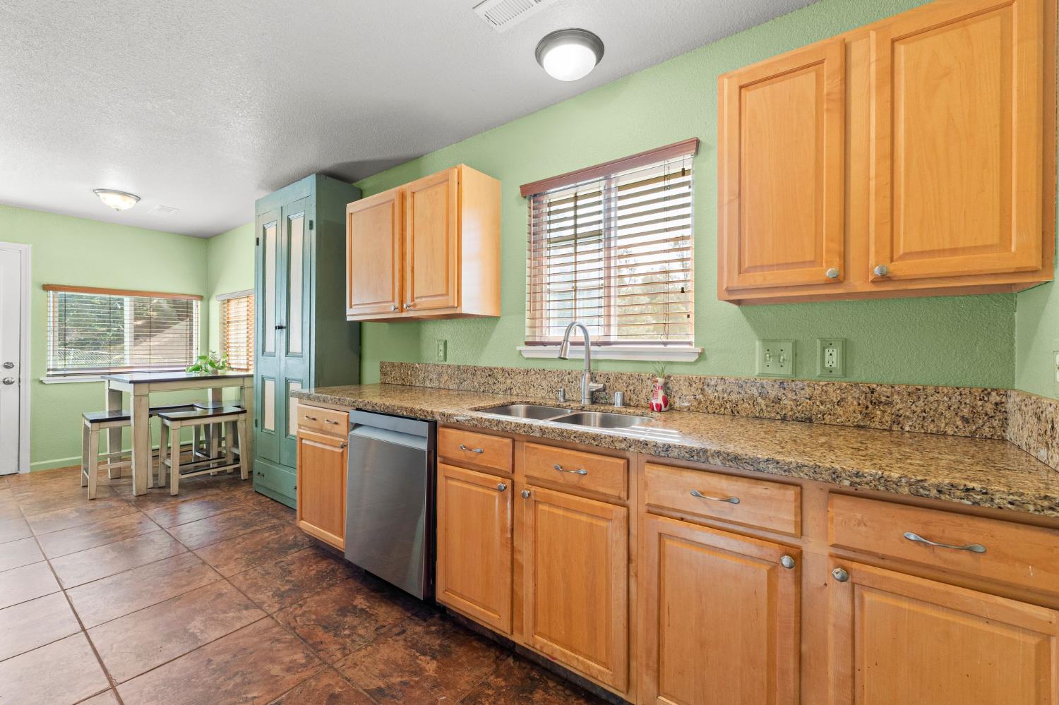 6301 Crystal Boulevard