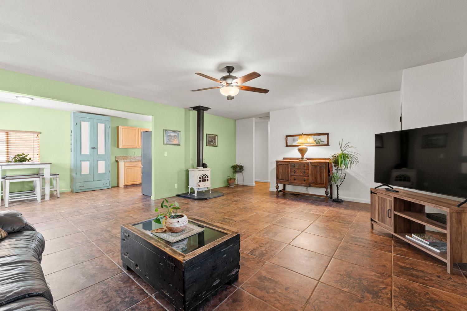 6301 Crystal Boulevard