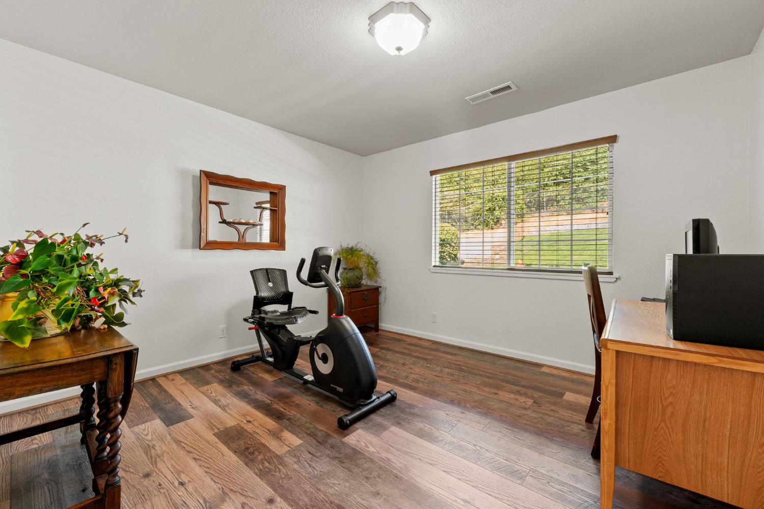 6301 Crystal Boulevard