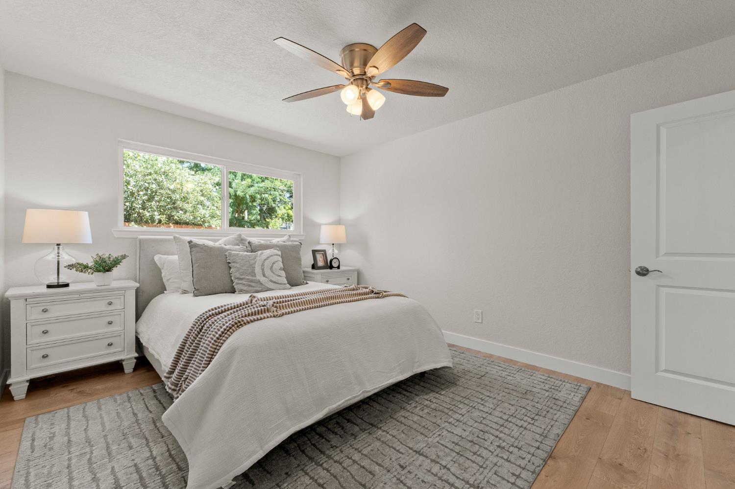 6933 Sylvan Glen Way