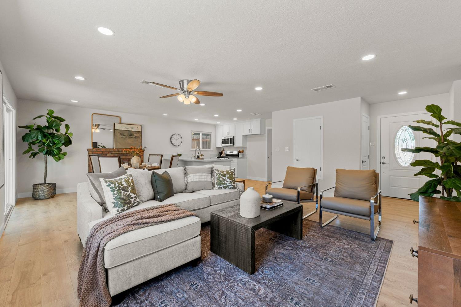 6933 Sylvan Glen Way