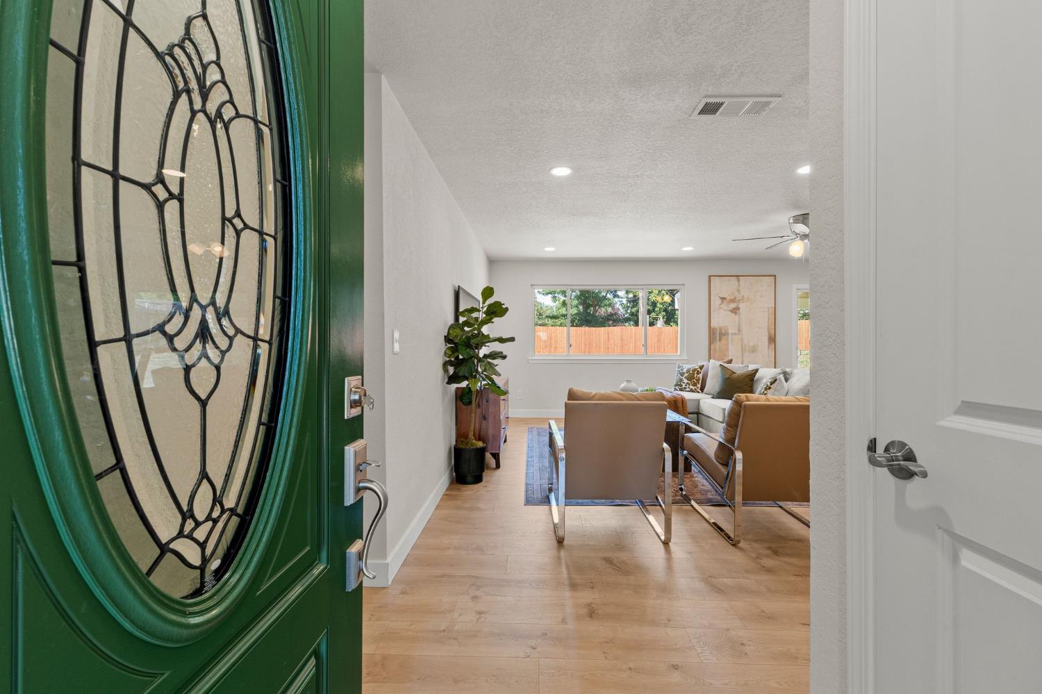 6933 Sylvan Glen Way