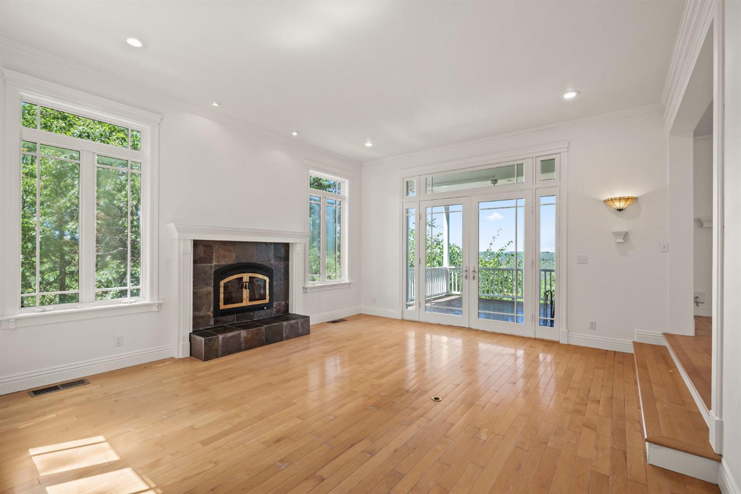6060 Keeble Lane