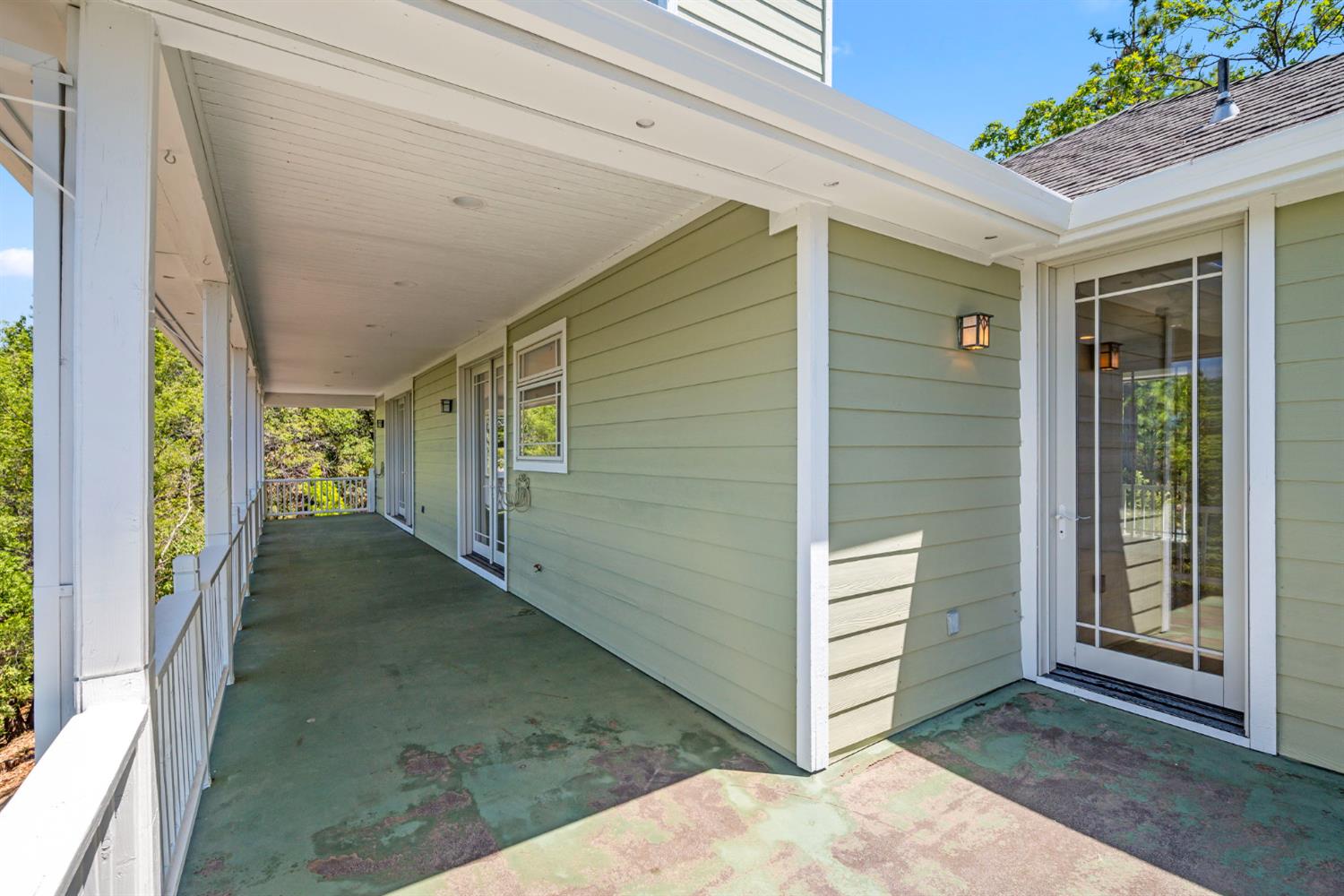 6060 Keeble Lane