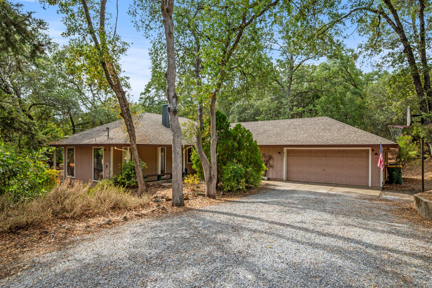 6321 Zamora Drive