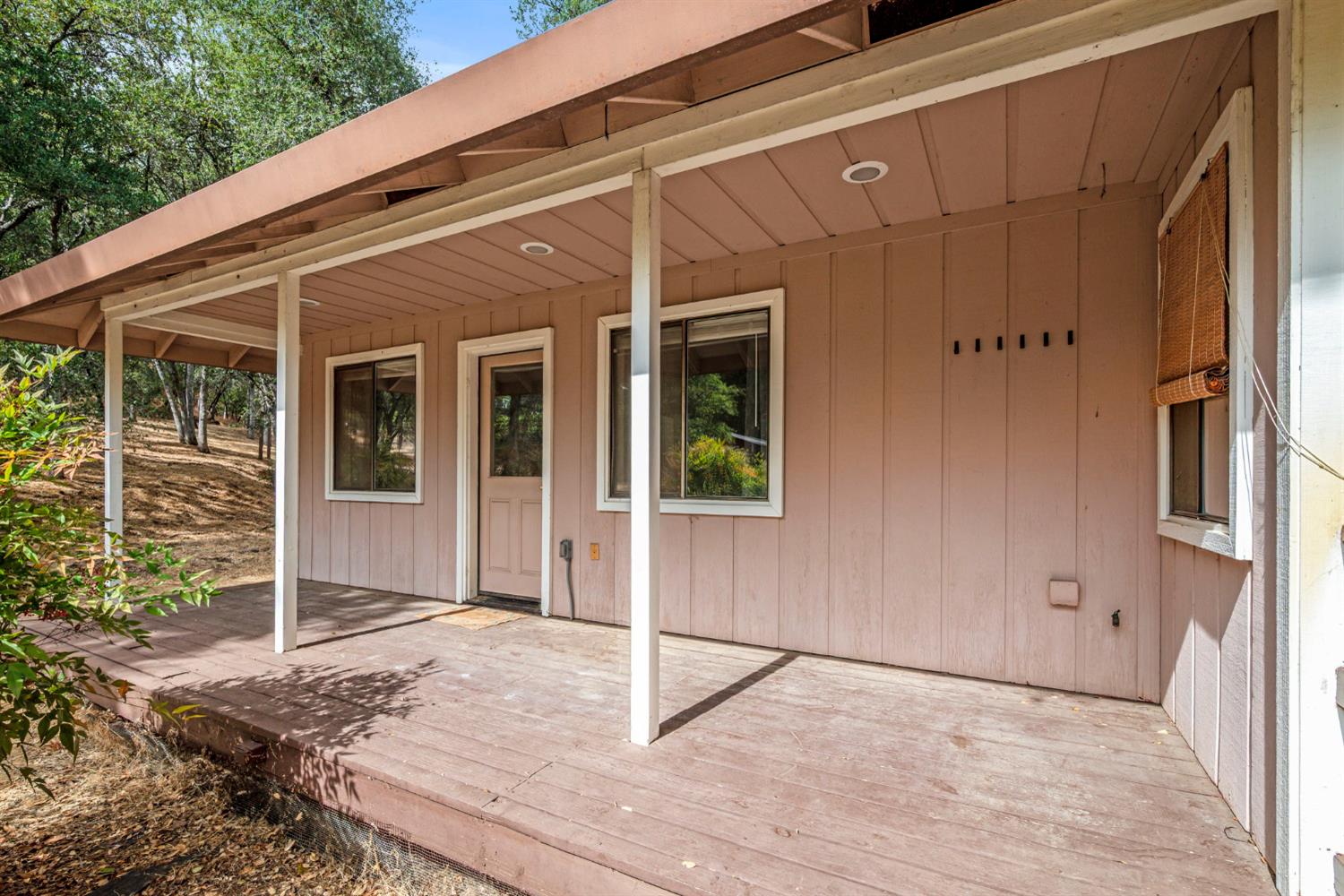 6321 Zamora Drive