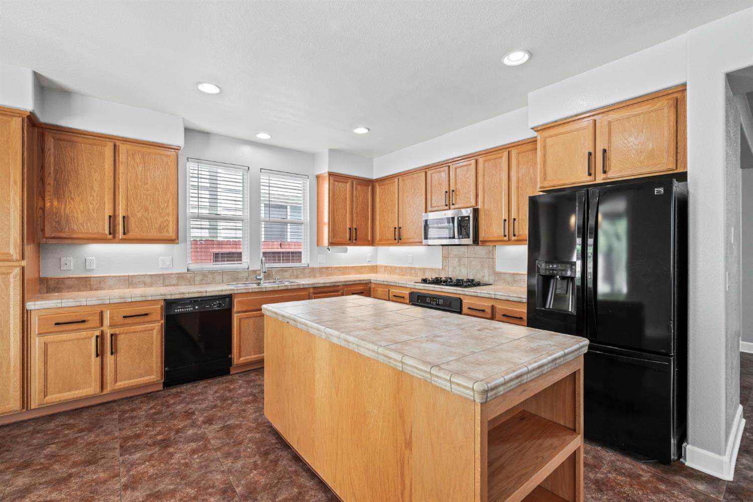 2764 Rogue River Circle