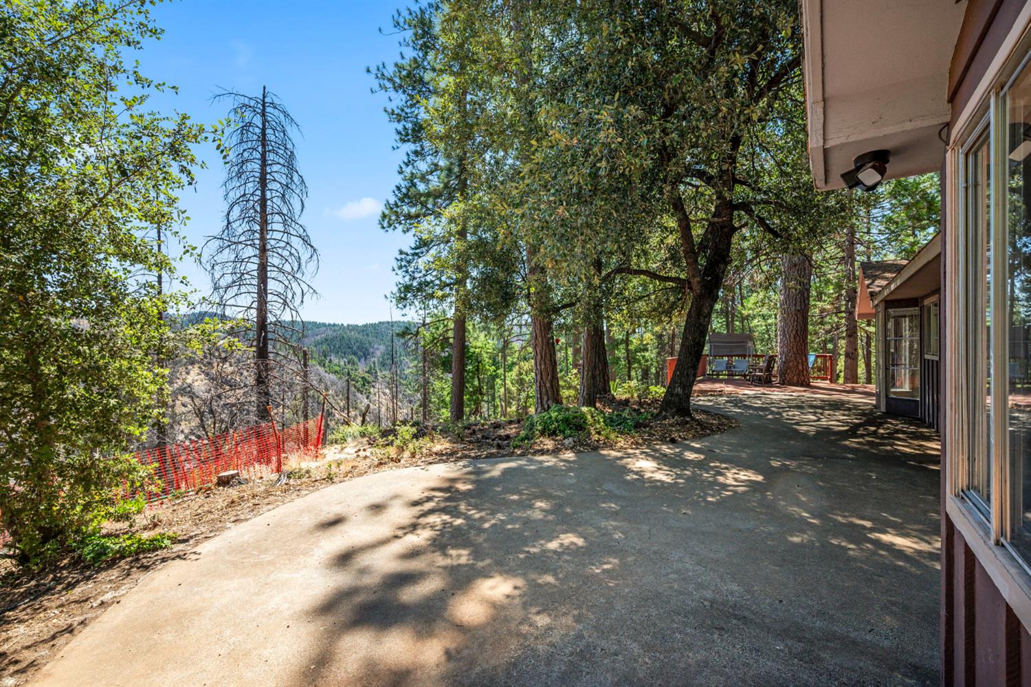 5925 Sly Park Road
