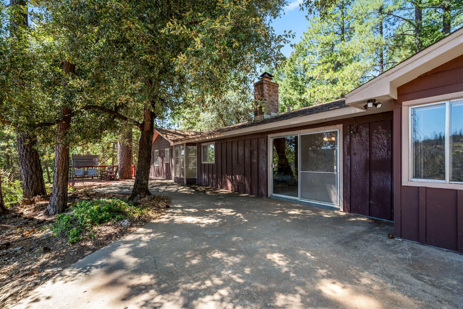 5925 Sly Park Road