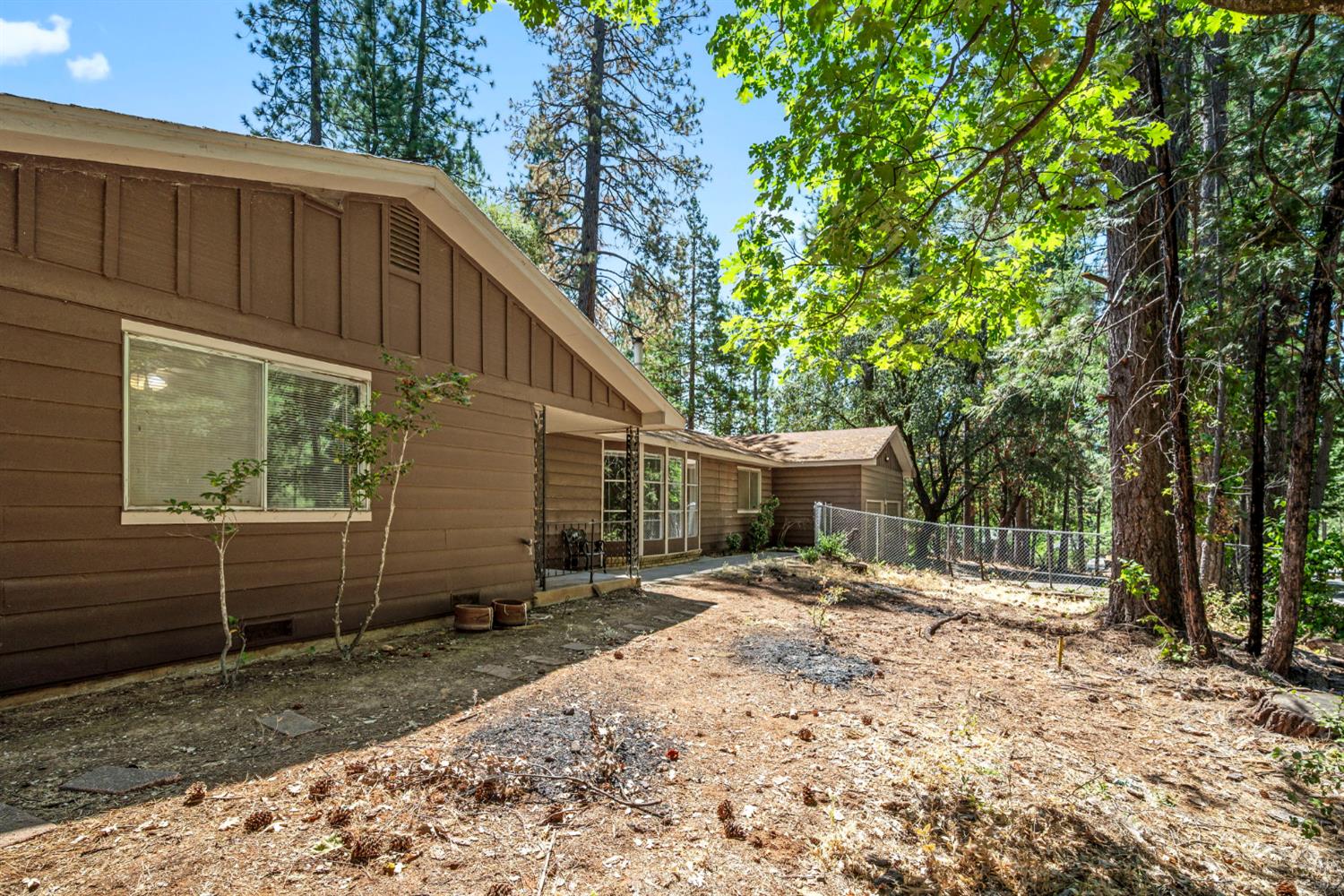 5925 Sly Park Road