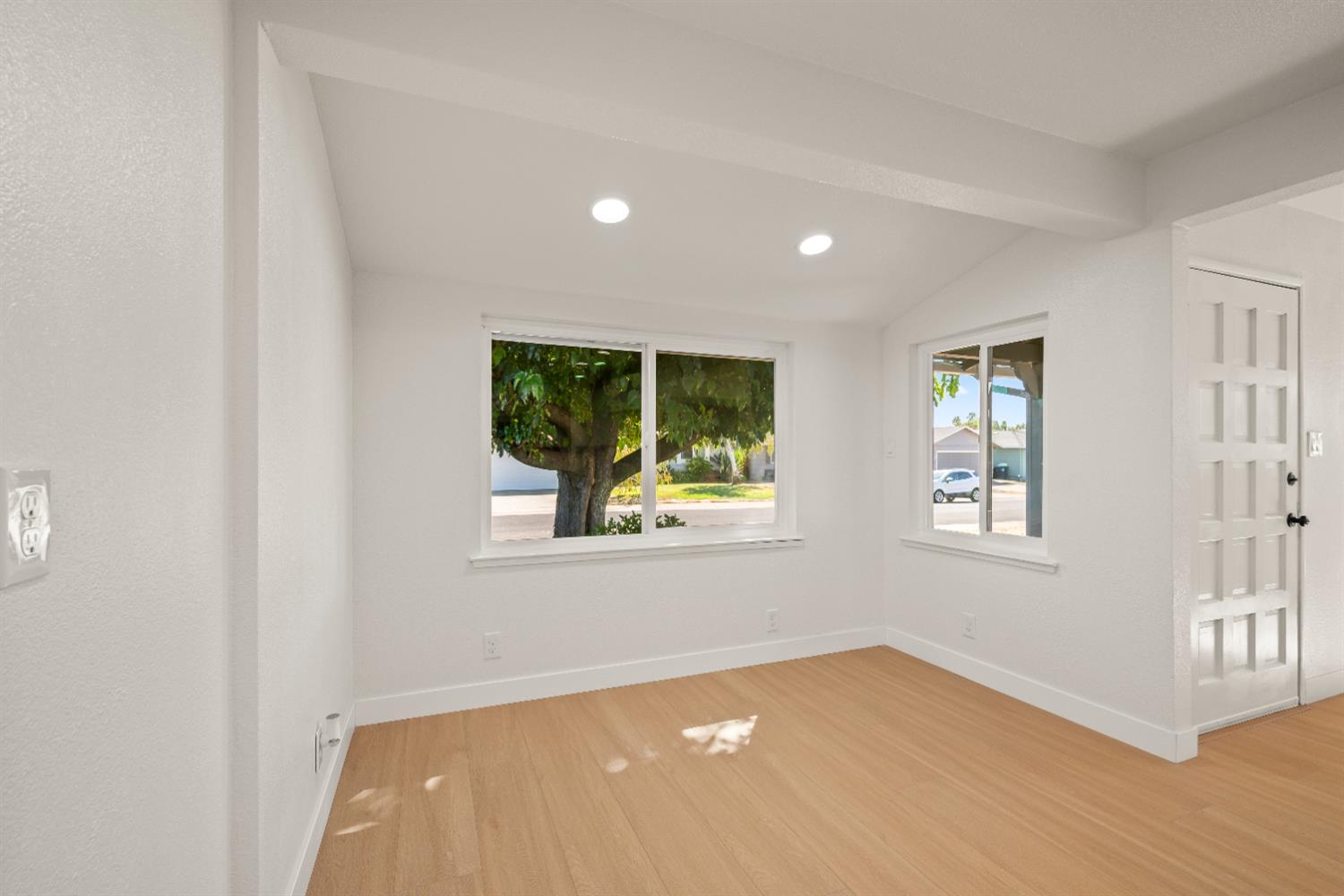 2628 Tronero Way