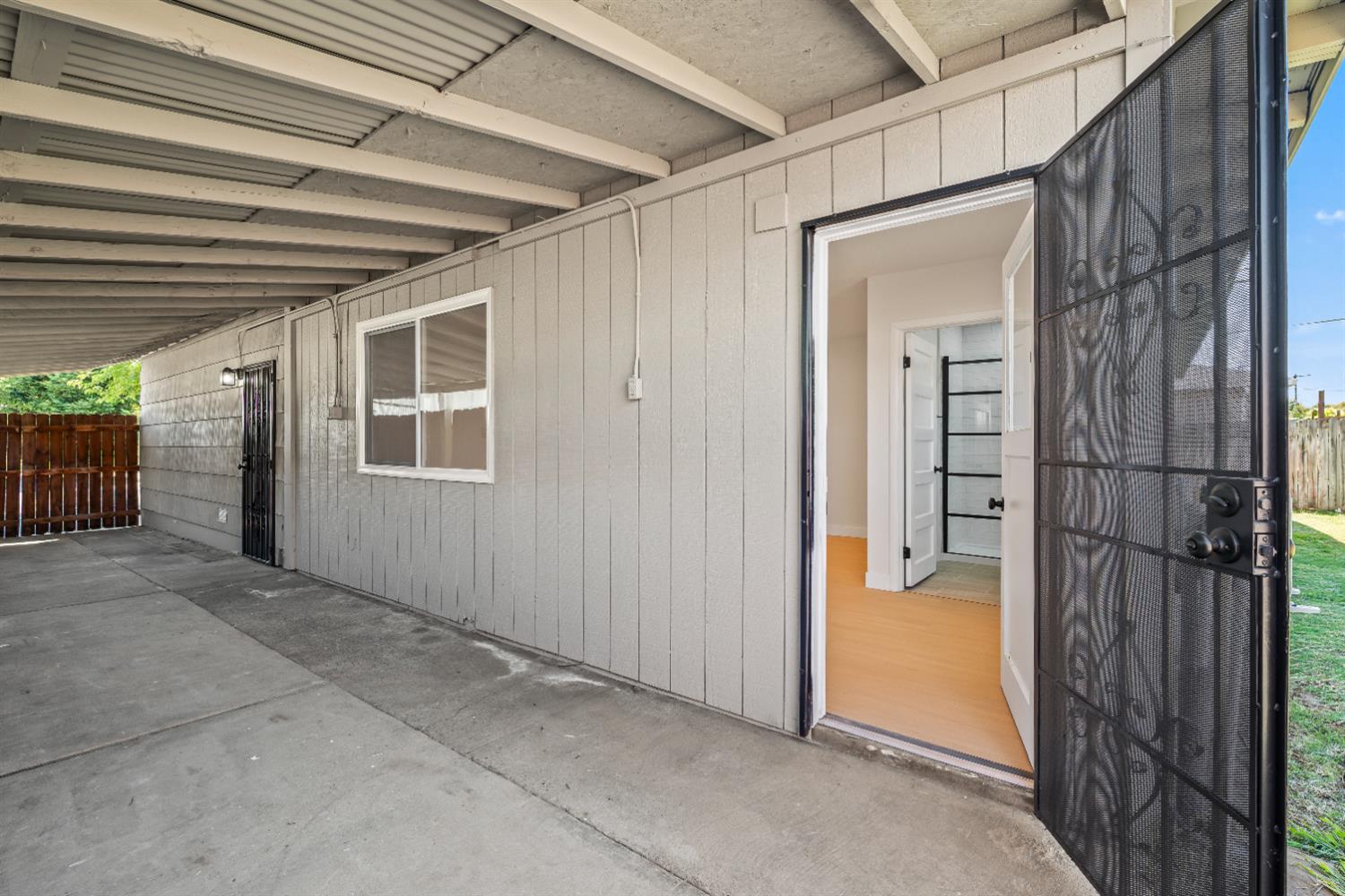 2628 Tronero Way