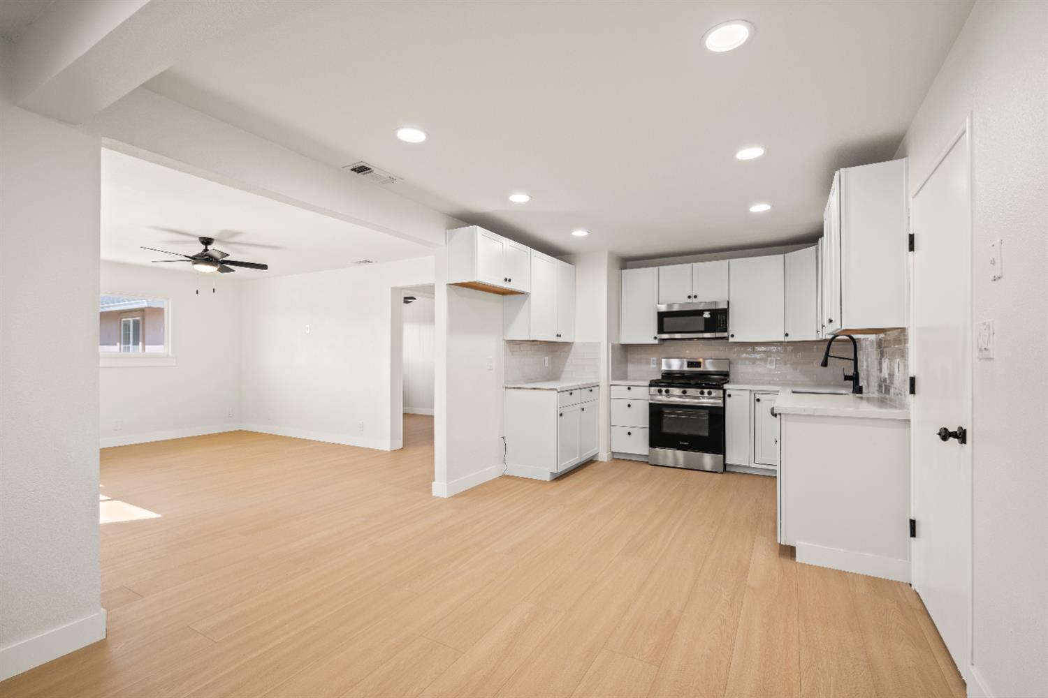 2628 Tronero Way