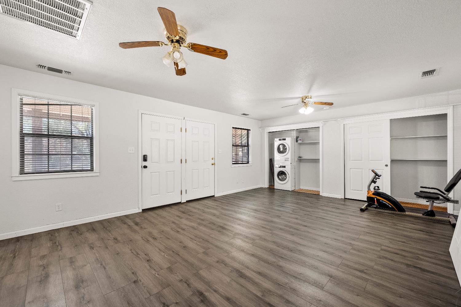 1511 Sisley Road