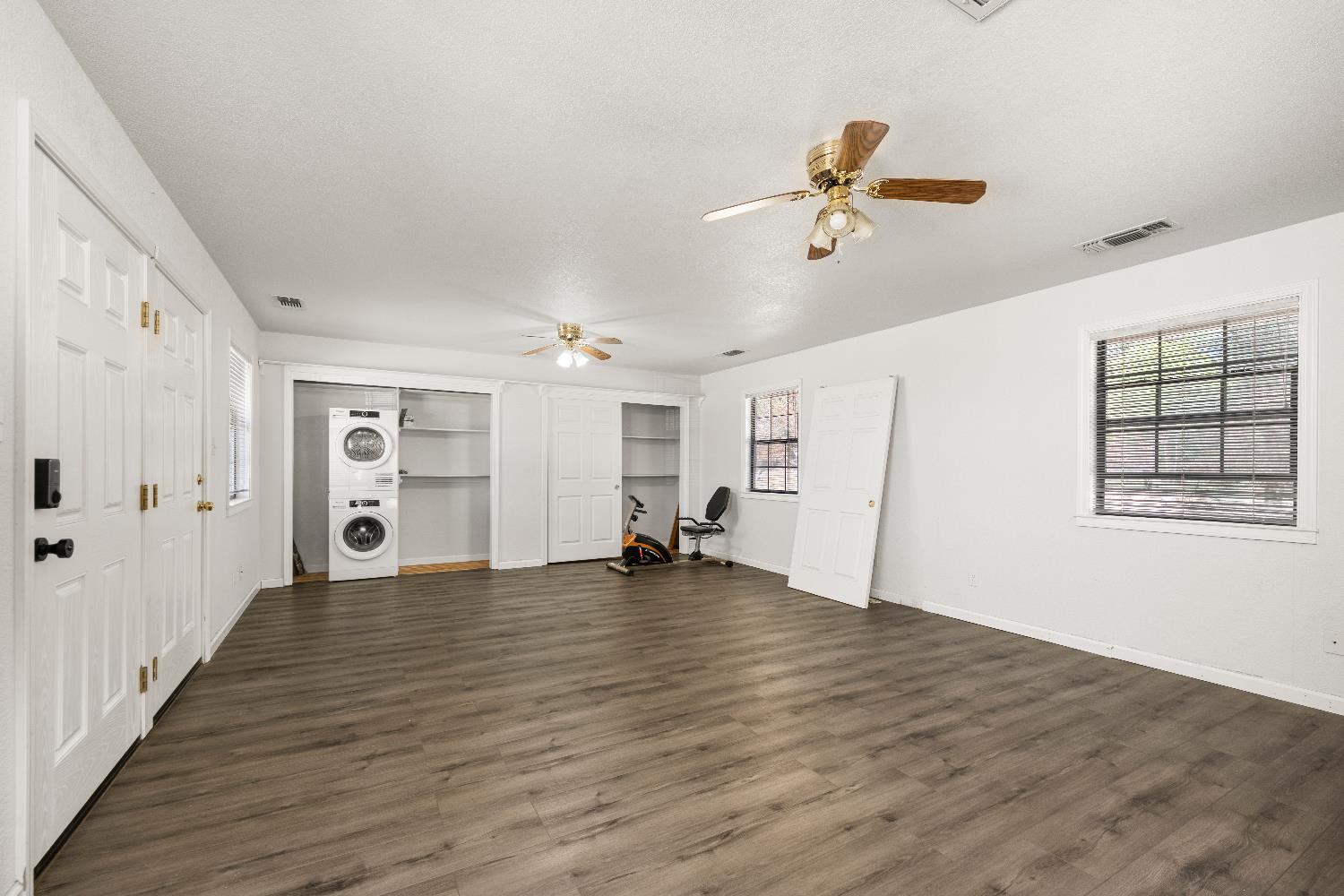 1511 Sisley Road
