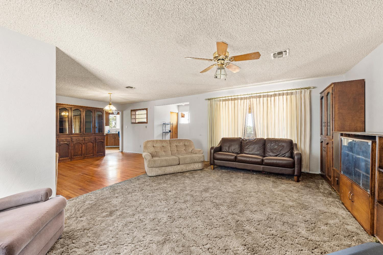 1511 Sisley Road