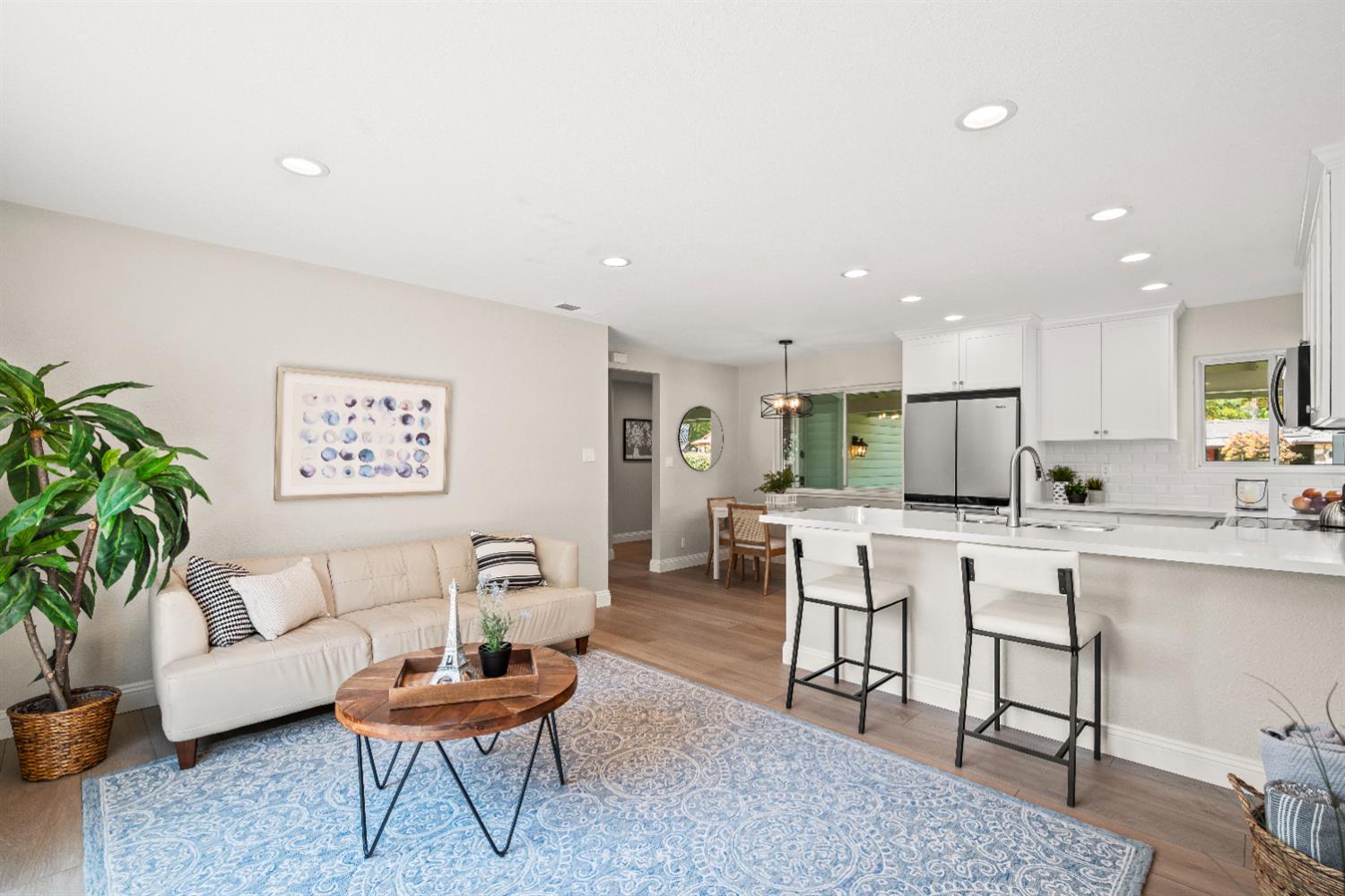 8356 Marina Greens Way