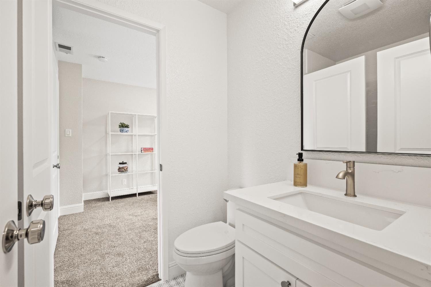 8356 Marina Greens Way