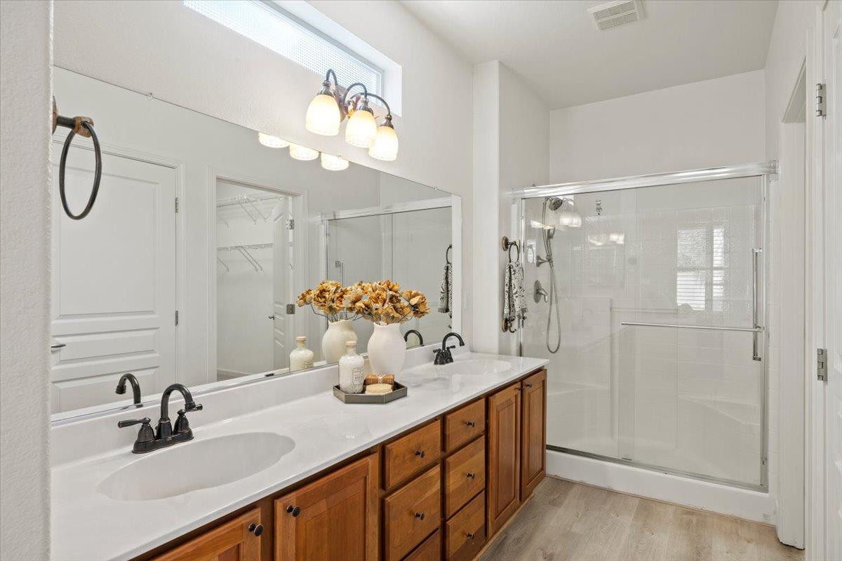 1613 Avian Hill Place